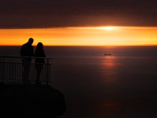 Watching at the starship during sunset at Blanc-Nez Cap