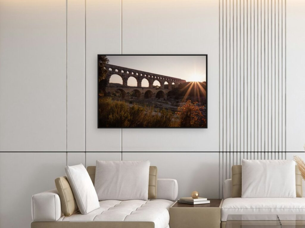 Bridge sunlights in Extra large (120 × 80 cm), black floater frame, above a sofa (room view)